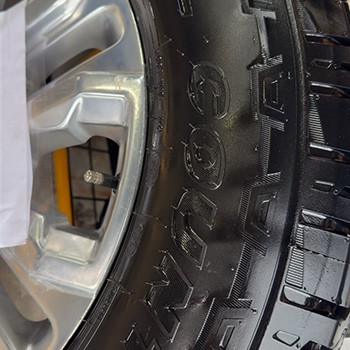 Picture of vehicle tire offered at san fernando auto service
